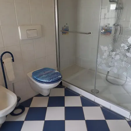 Walla 6 Lägenhet Lippoldsberg